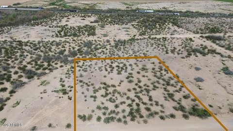 Residential Land in Tonopah, Arizona