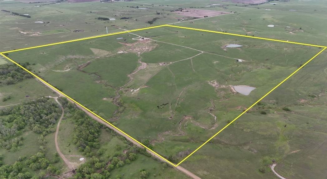 Productive Kansas Grassland Quarter Section