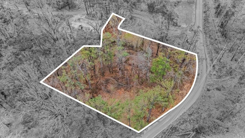 Prime Oxford Acre Lot