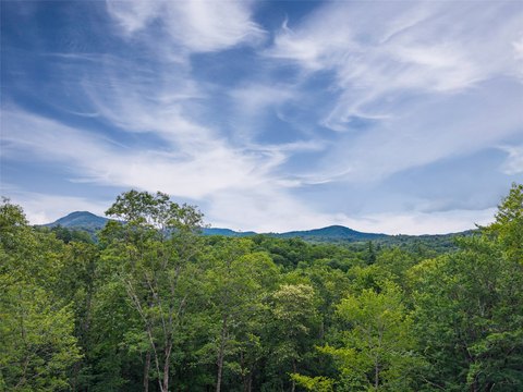 LAND - Cashiers, NC