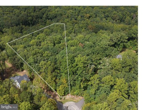 Land, MINERAL, VA