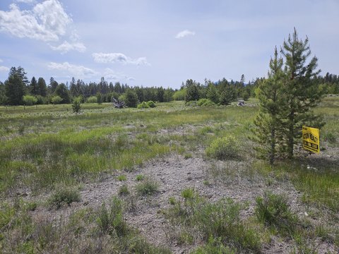 Level Lot in Mt. Scott Meadows