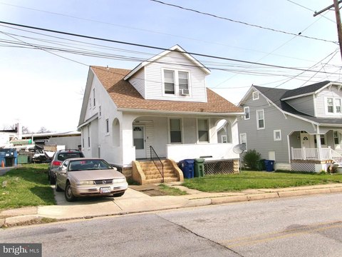Well-Maintained Baltimore Duplex For Sale