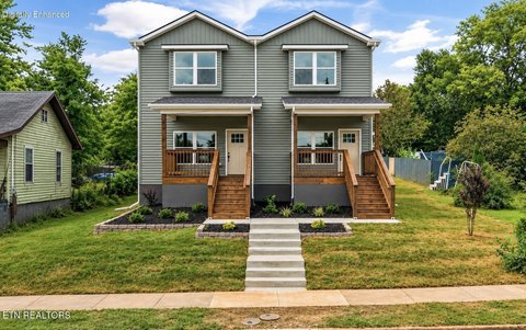 Craftsman-Style Duplex