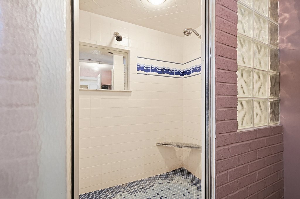 Picture 30