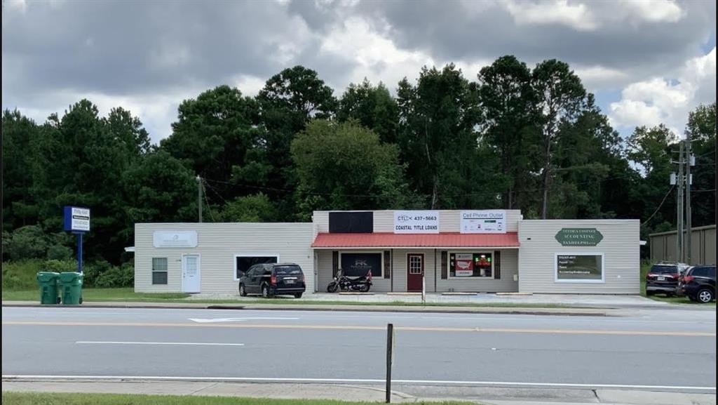 Downtown Darien Commercial Investment Opportunity