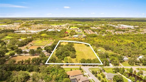 Land, TAMPA, FL