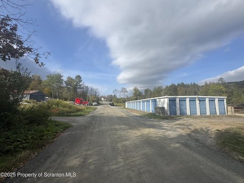 32 Acres Near I-81 Exit