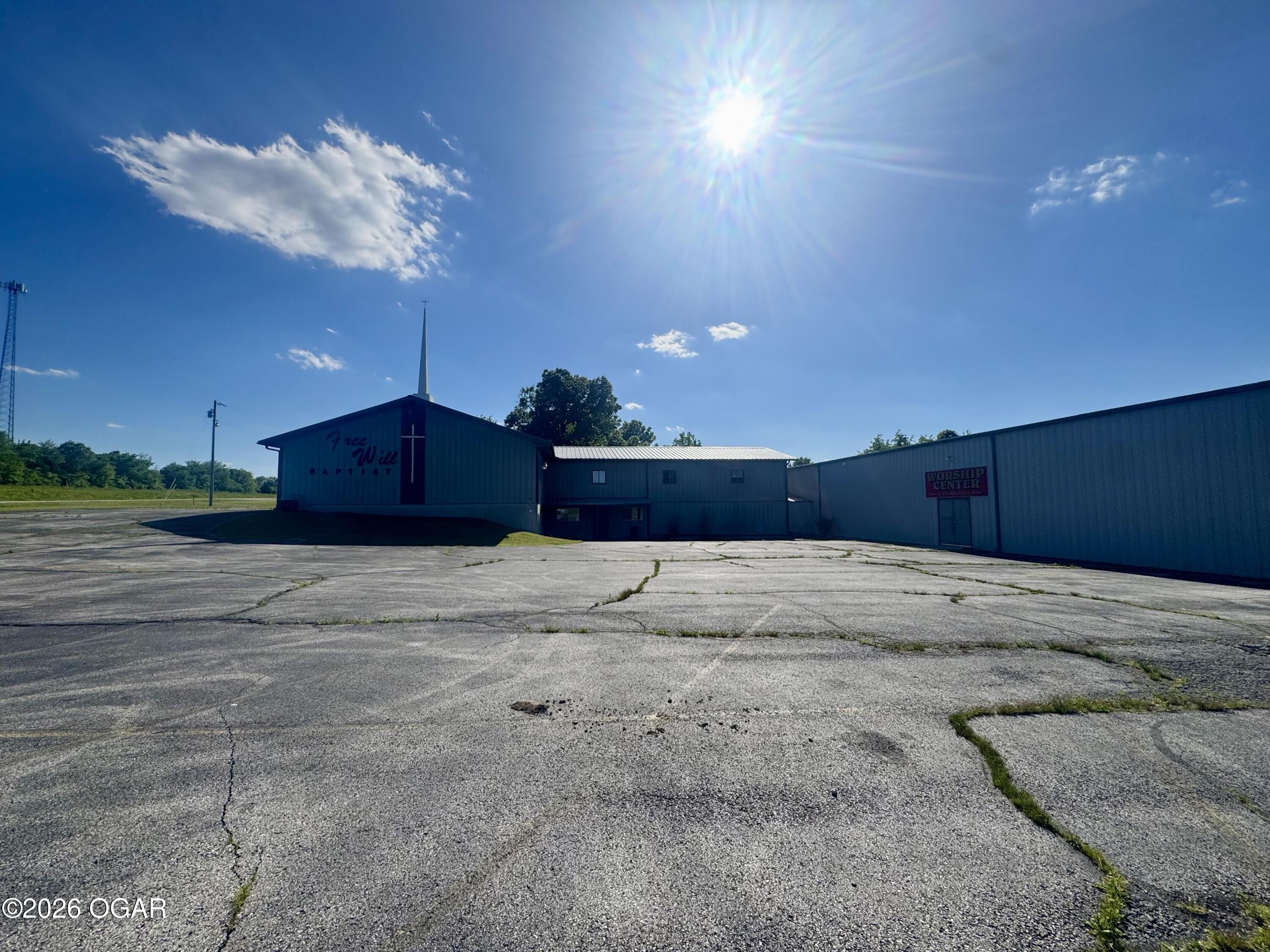 Versatile Carthage Property on Six Acres
