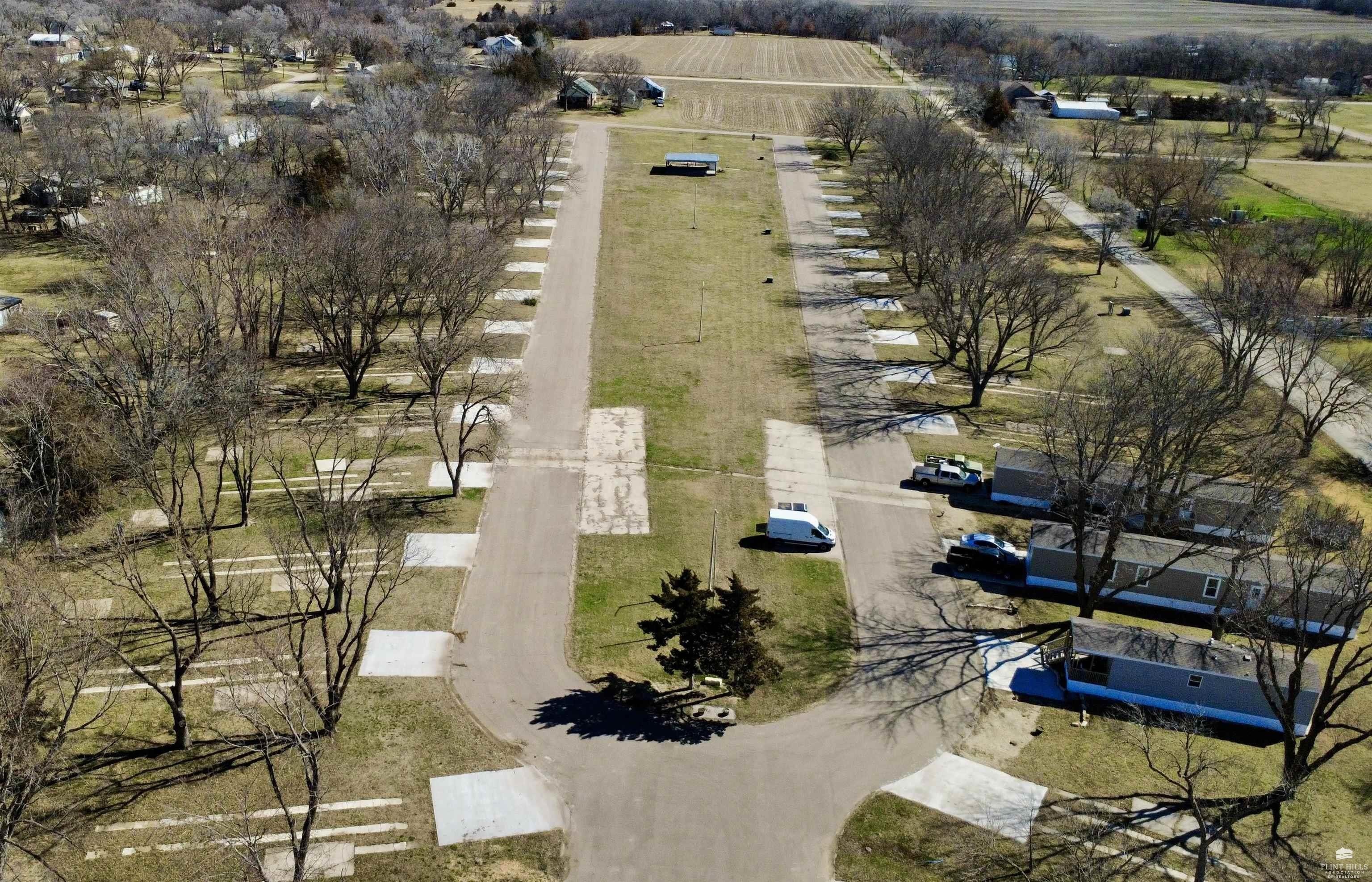 Development Opportunity in Clay Center