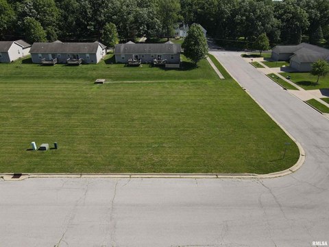 Residential Land in Eureka, Illinois