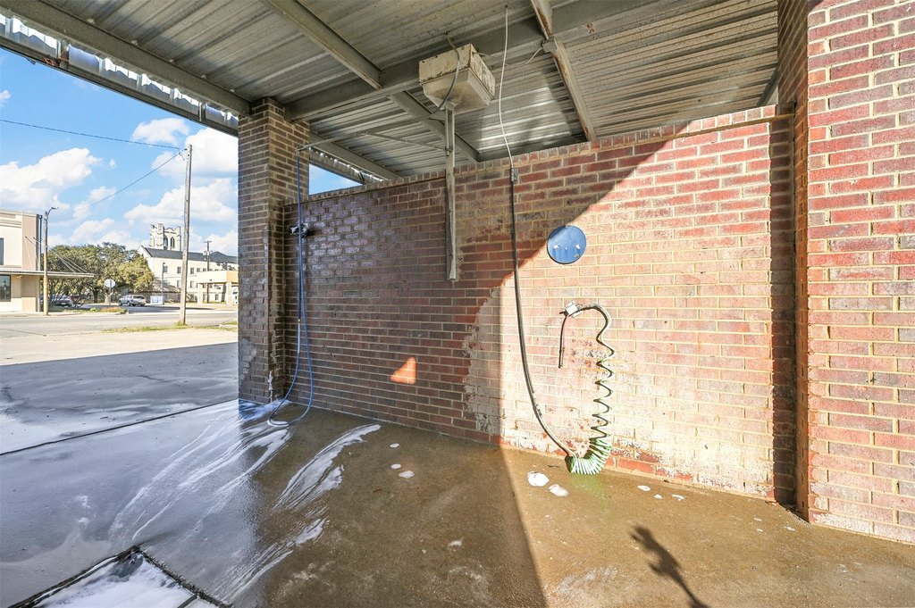 Picture 19