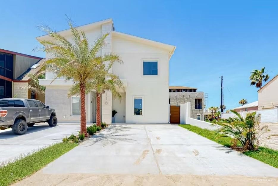 Modern Duplex Near South Beach