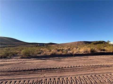 Land, White Hills, AZ