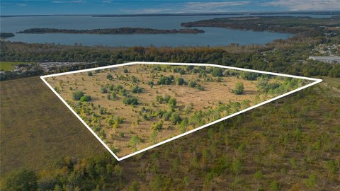 Waterfront Development Land with 4 Parcels