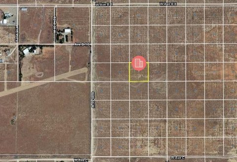 Land in Lancaster, California