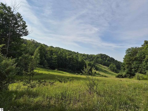 Homesite with Ski-Tubing Views