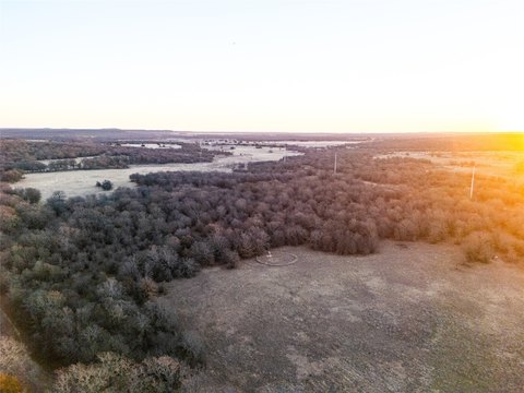 Whitetail Hunting Ranch with Creek