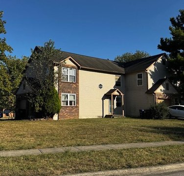 Reynoldsburg Duplex with Garages