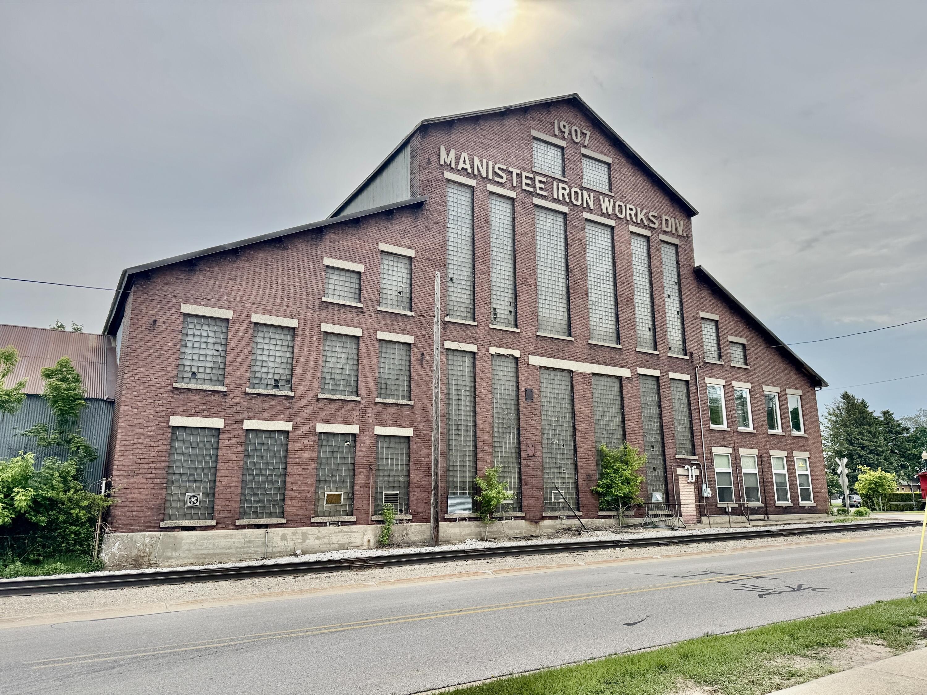 Versatile Industrial Space in Manistee