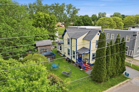 LAND - Winooski, VT