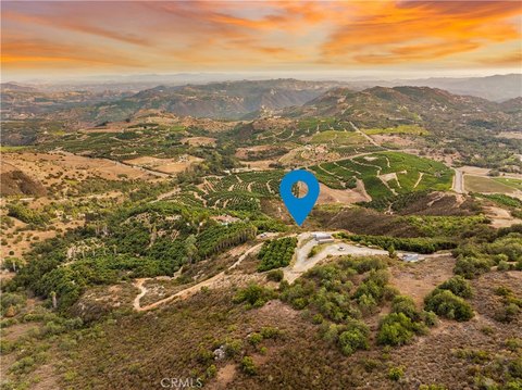 View Acreage Avocado Grove