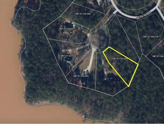 Residential Lot in Savannah Point