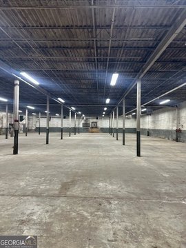 Lavonia Warehouse with Loading Dock