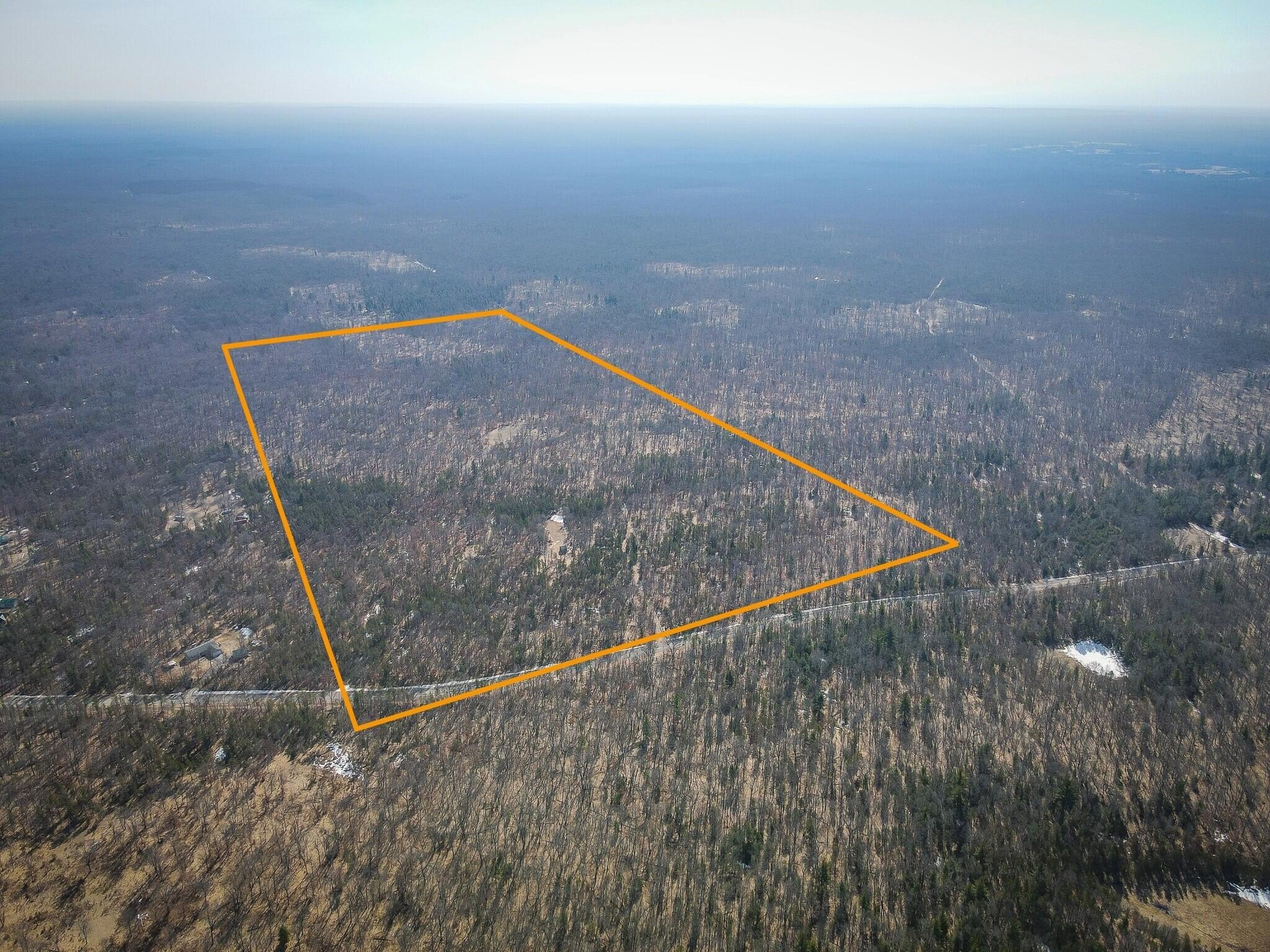 Recreational Land with Cabin, Free Soil