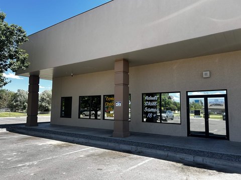 Retail Space with Highway Frontage
