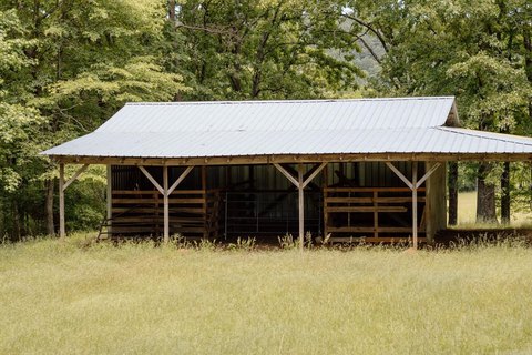 LAND - Mount Ida, AR