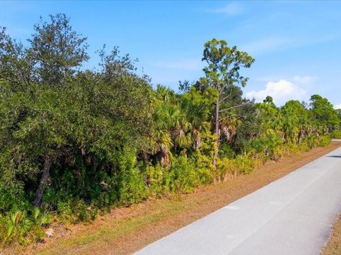 Builder-Ready Waterfront Home Lot