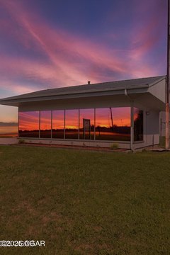 Updated Commercial Building on Business 49