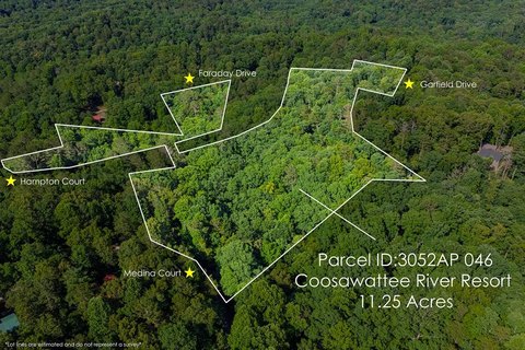 Land Tract with Three-Road Frontage