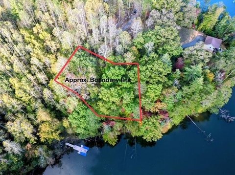 Lakefront Lot on Santeetlah