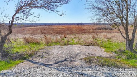 Unrestricted Land Near Dawson, TX