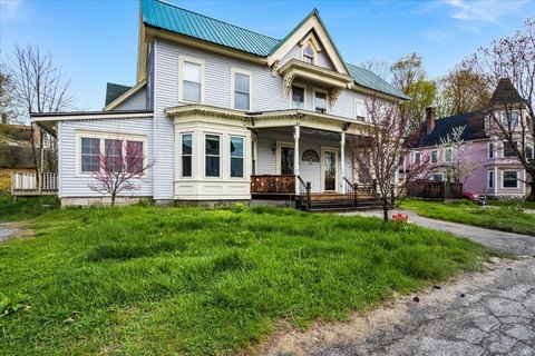 Victorian Home in Hillsborough