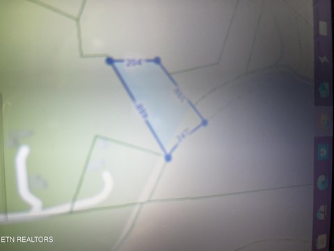 Unrestricted Land in Madisonville, TN