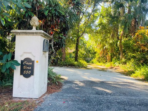 LAND - SARASOTA, FL