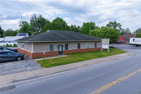 Prime Commercial Property on Floyd Avenue