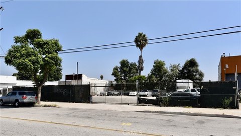 Compton Land in Alameda Corridor