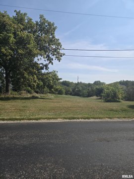 Residential Land in Springfield, IL
