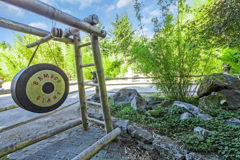 Aptos Investment & Landmark Property