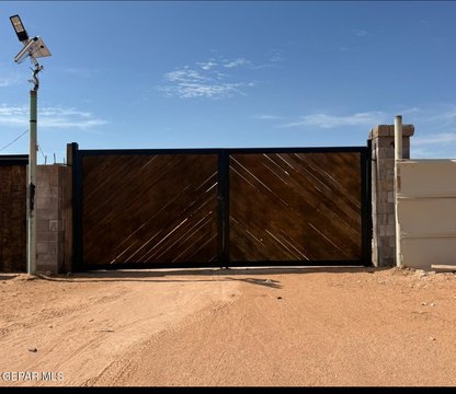 Horizon City Vacant Fenced Lot