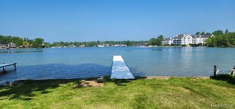 Waterfront Lot on Cass Lake