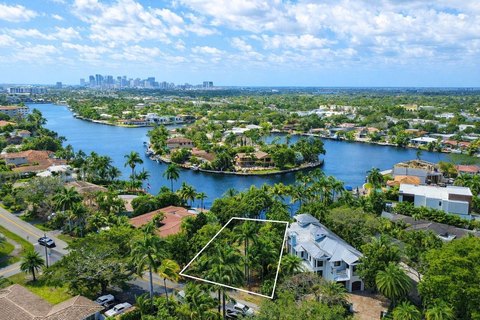 LAND - Fort Lauderdale, FL