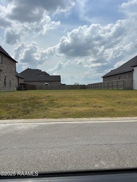 Residential Lot in Dente Lakes