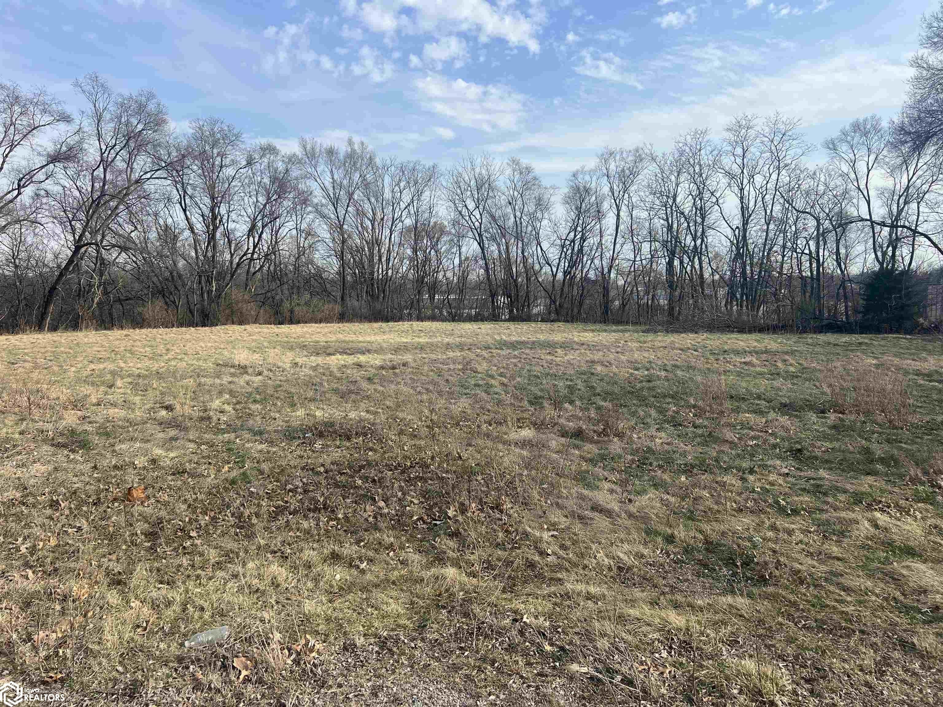 Commercial Lot in Oskaloosa