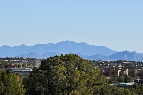 LAND - Santa Fe, NM