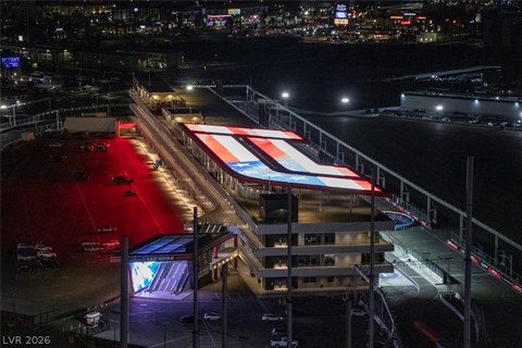 Las Vegas High-Rise Penthouse